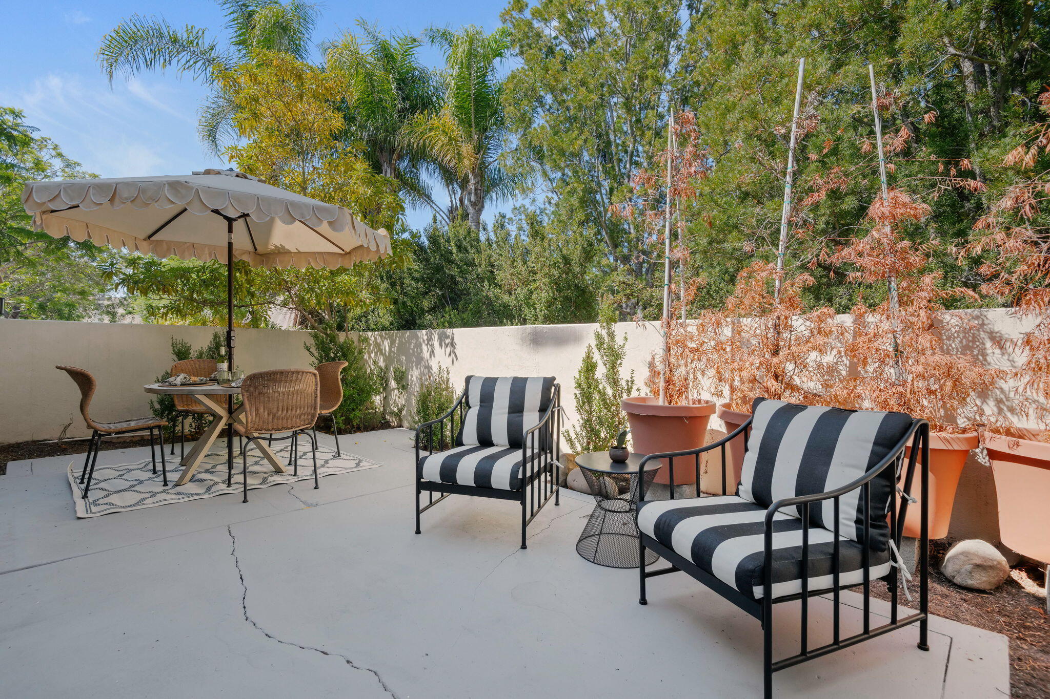 3709 Greggory Way, Unit 2 Santa Barbara, CA 93105 - Photo 12 of 35 17 - Patio