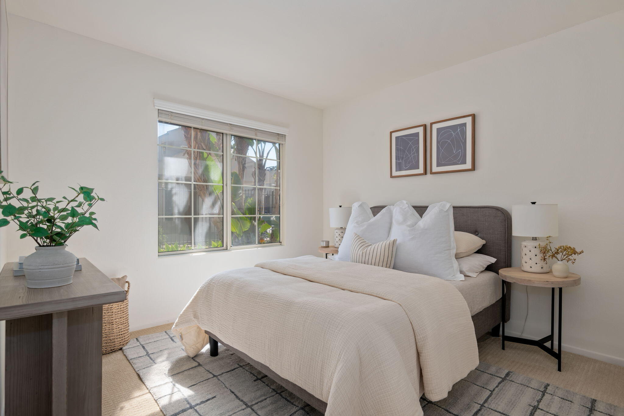 3709 Greggory Way, Unit 2 Santa Barbara, CA 93105 - Photo 20 of 35 25 - Bedroom 2