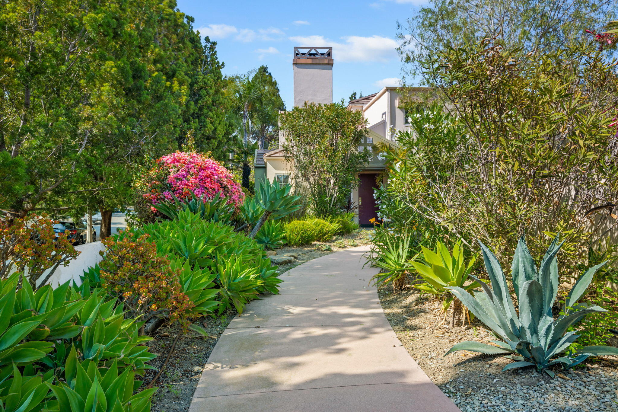 3709 Greggory Way, Unit 2 Santa Barbara, CA 93105 - Photo 28 of 35 32 - Franciscan Villas Common Areas