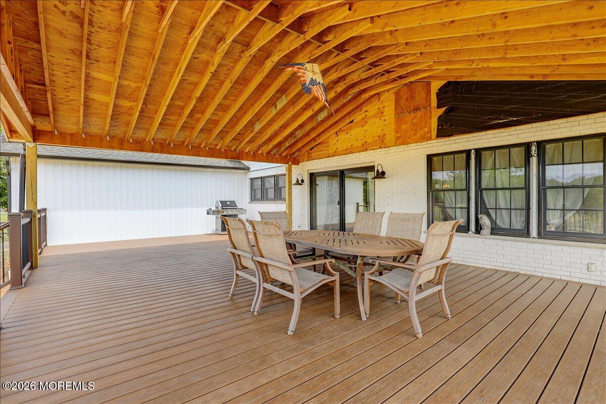 153 Stillhouse Road Millstone Township, NJ 08510 - Photo 38 of 52 38-Deck