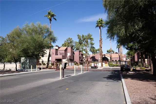 $1,163 | 4050 Pacific Harbors Drive, Unit 245, Las Vegas, NV 89121