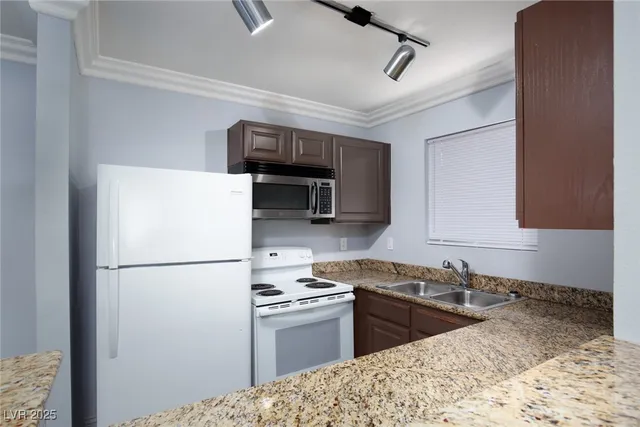 $1,163 | 4050 Pacific Harbors Drive, Unit 245, Las Vegas, NV 89121