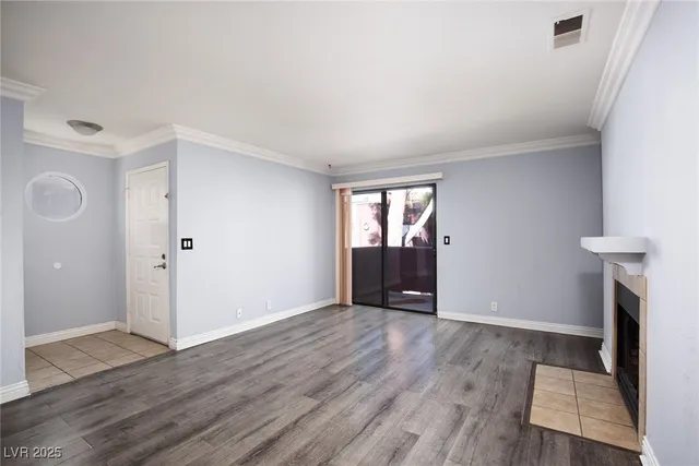 $1,163 | 4050 Pacific Harbors Drive, Unit 245, Las Vegas, NV 89121