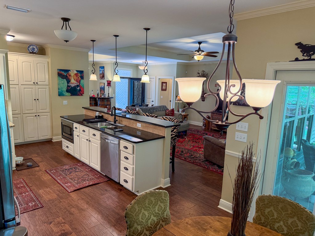 107 Littleleaf Court Dothan, AL 36301 - Photo 12 of 52