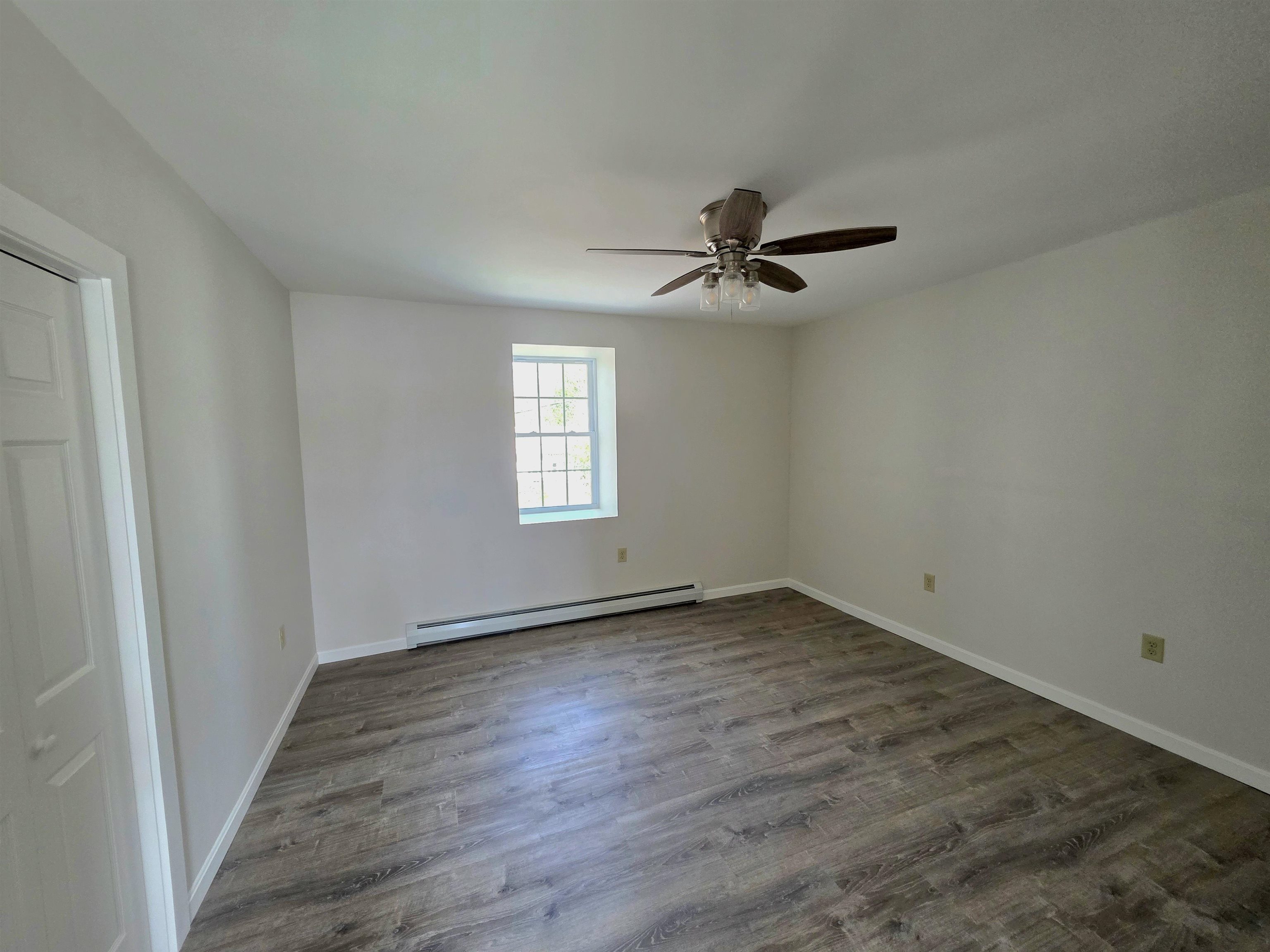 26 Mechanic Street Winchester, NH 03470 - Photo 28 of 43