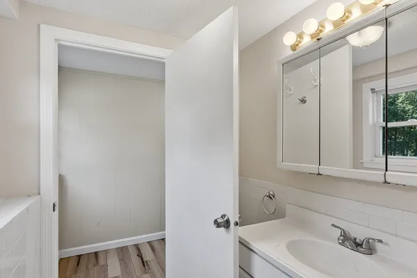 $4,000 | 1022 Pleasant Street, Unit 1022, Framingham, MA 01701