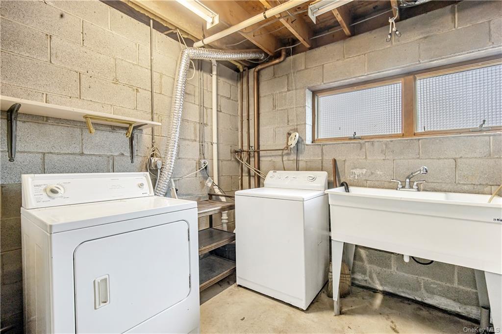 461 East Mountain Road North Cold Spring, NY 10516 - Photo 29 of 29 a utility room with dryer and washer