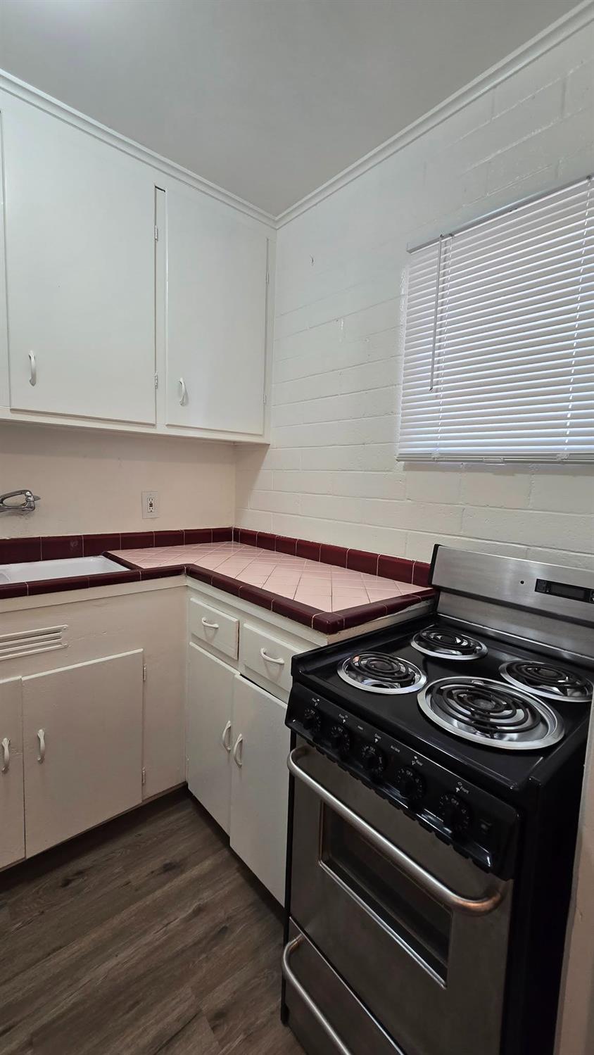 3335 East Normal Avenue Fresno, CA 93703 - Photo 3 of 9