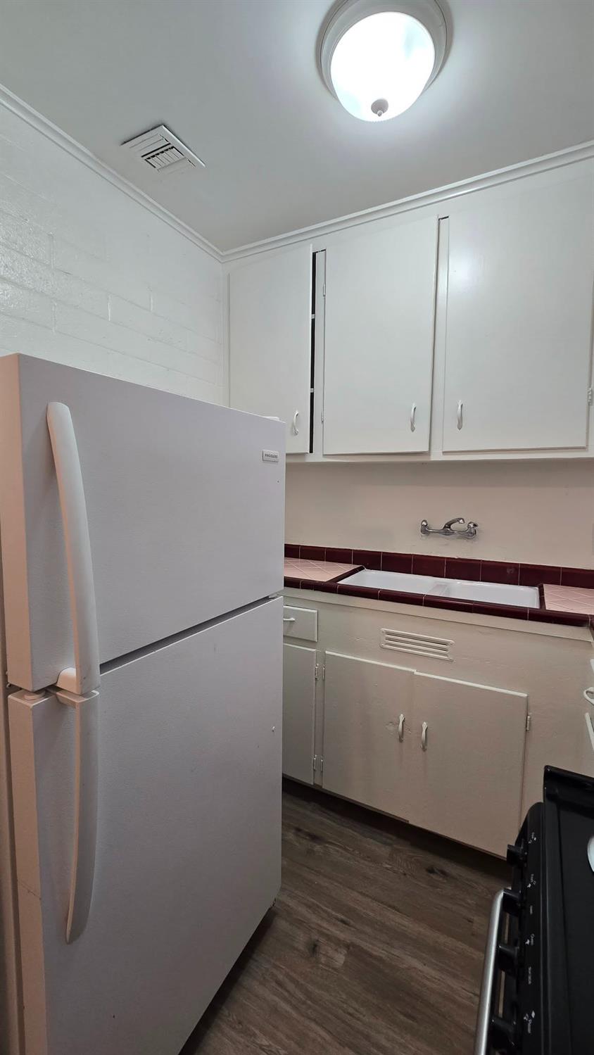 3335 East Normal Avenue Fresno, CA 93703 - Photo 7 of 9