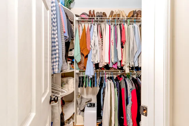 $360,000 | 2422 West Wind Drive, Soddy Daisy, TN 37379