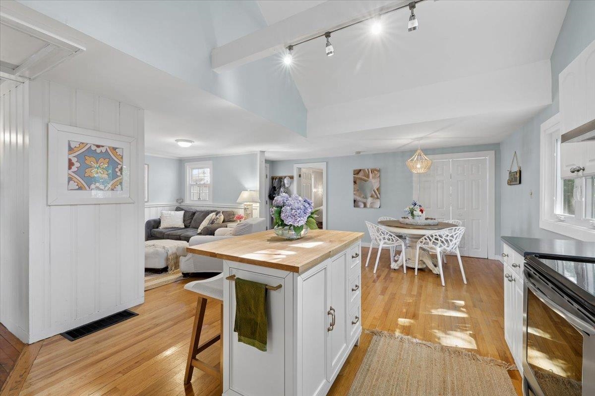 31 Perkins Road Rye, NH 03870 - Photo 8 of 35