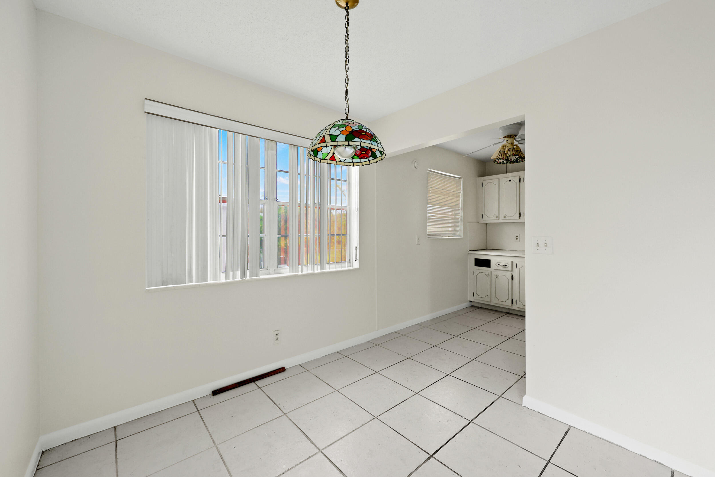 392 Markham R Deerfield Beach, FL 33442 - Photo 11 of 30 8_453a7412
