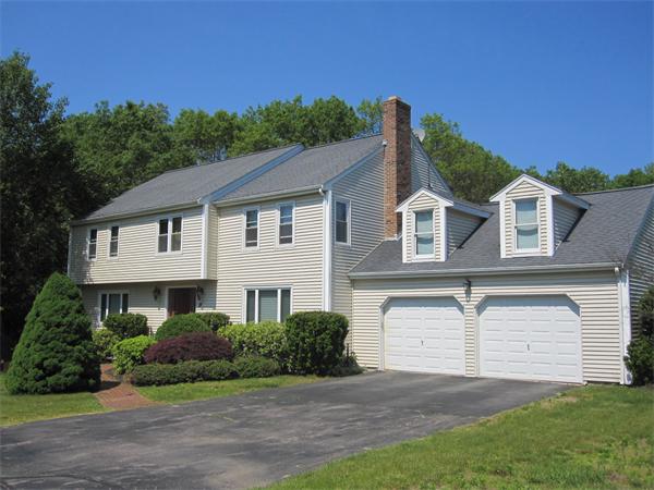 25 Magnolia Road Sharon, MA 02067 - Photo 3 of 21