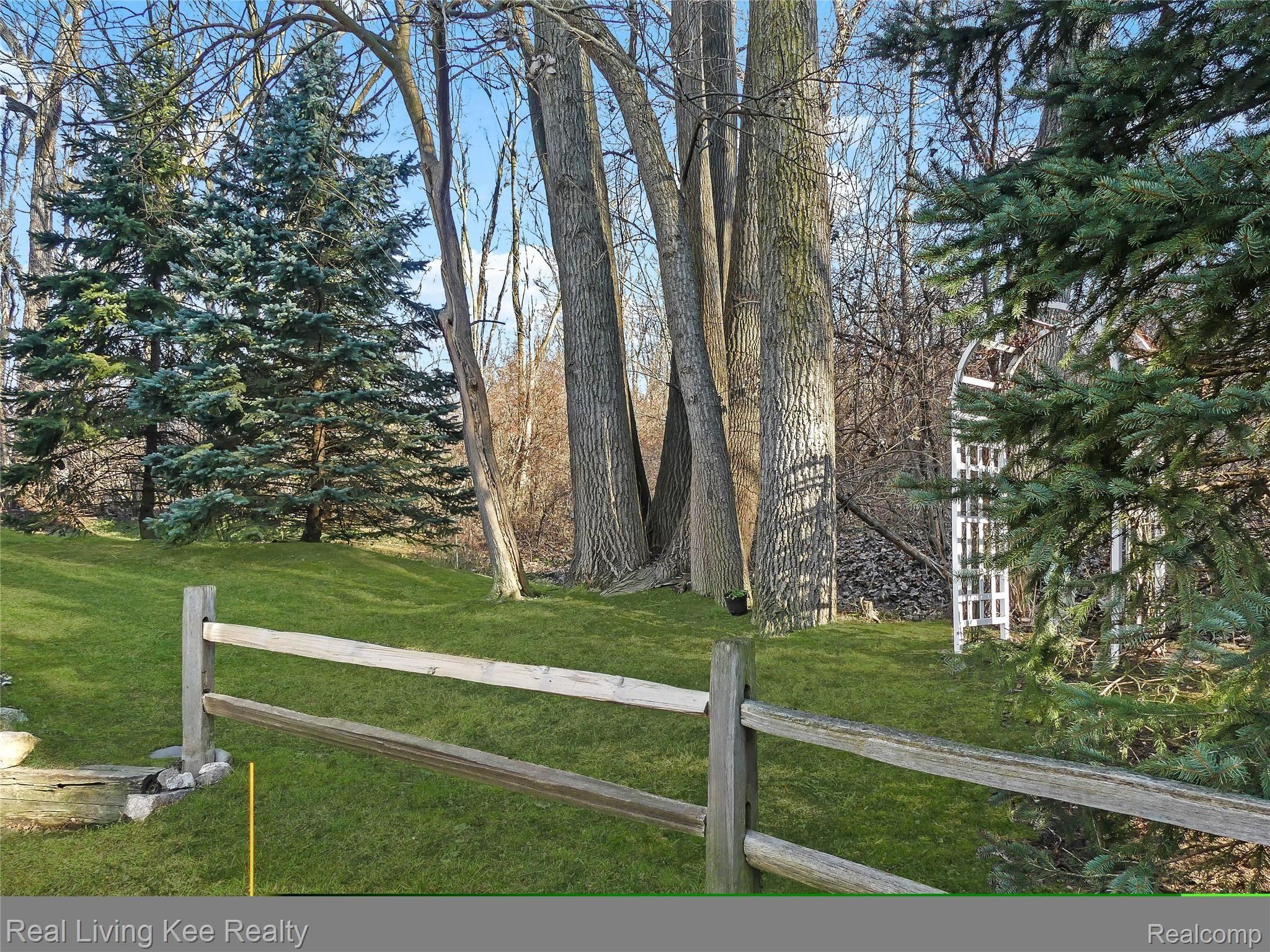 1326 Brook Lane Rochester, MI 48306 - Photo 40 of 47 Woods right outside your door!