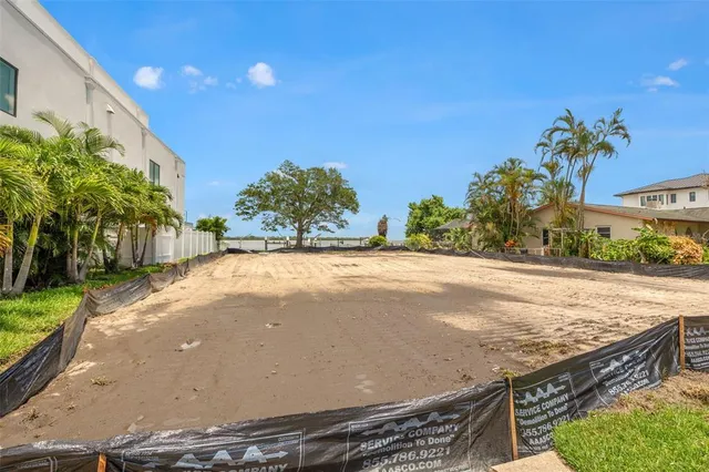 $1,645,000 | 6151 Bayou Grande Boulevard Northeast, St. Petersburg, FL 33703