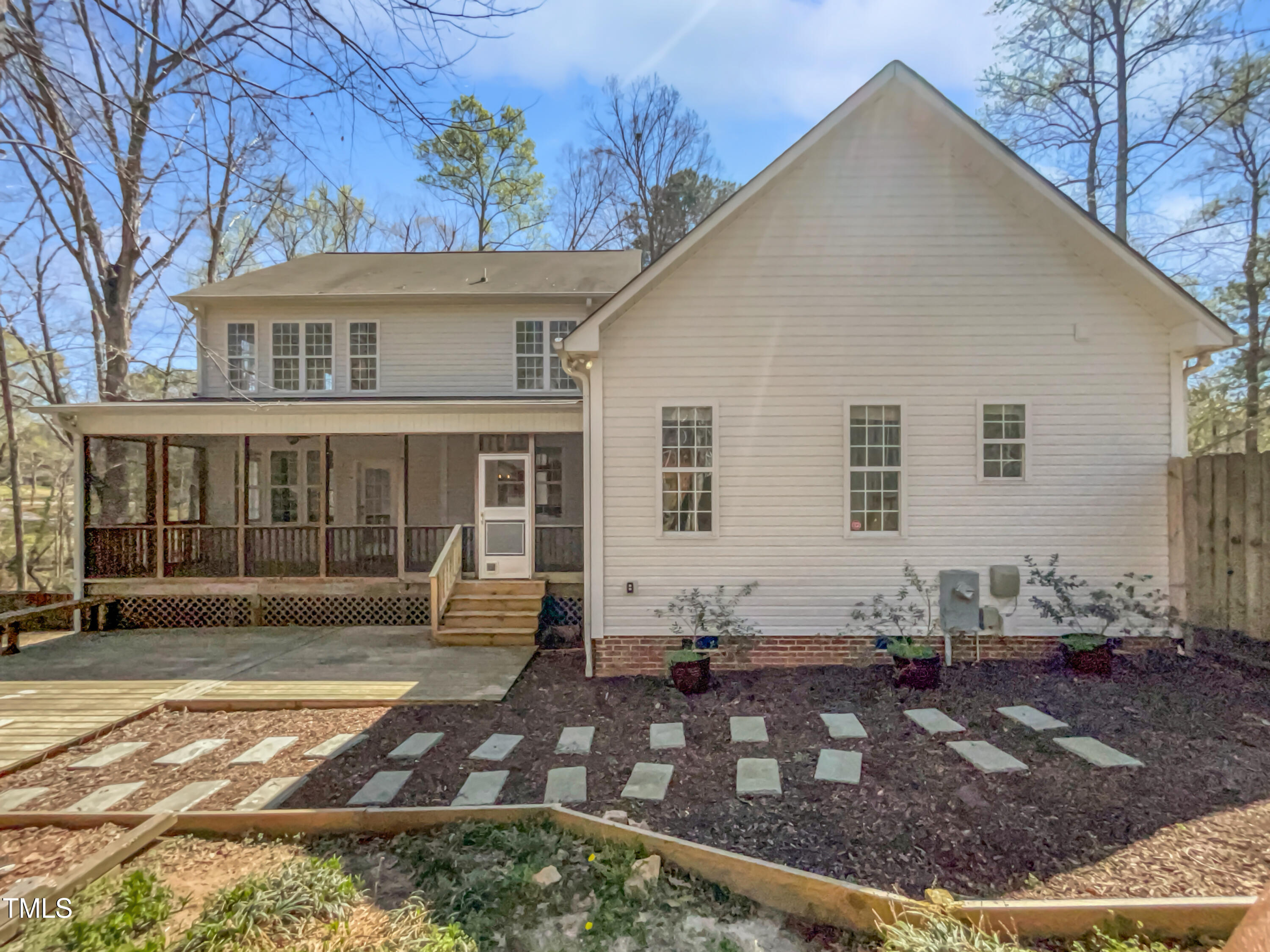 117 Pierce Road Garner, NC 27529 - Photo 8 of 19 listing_16