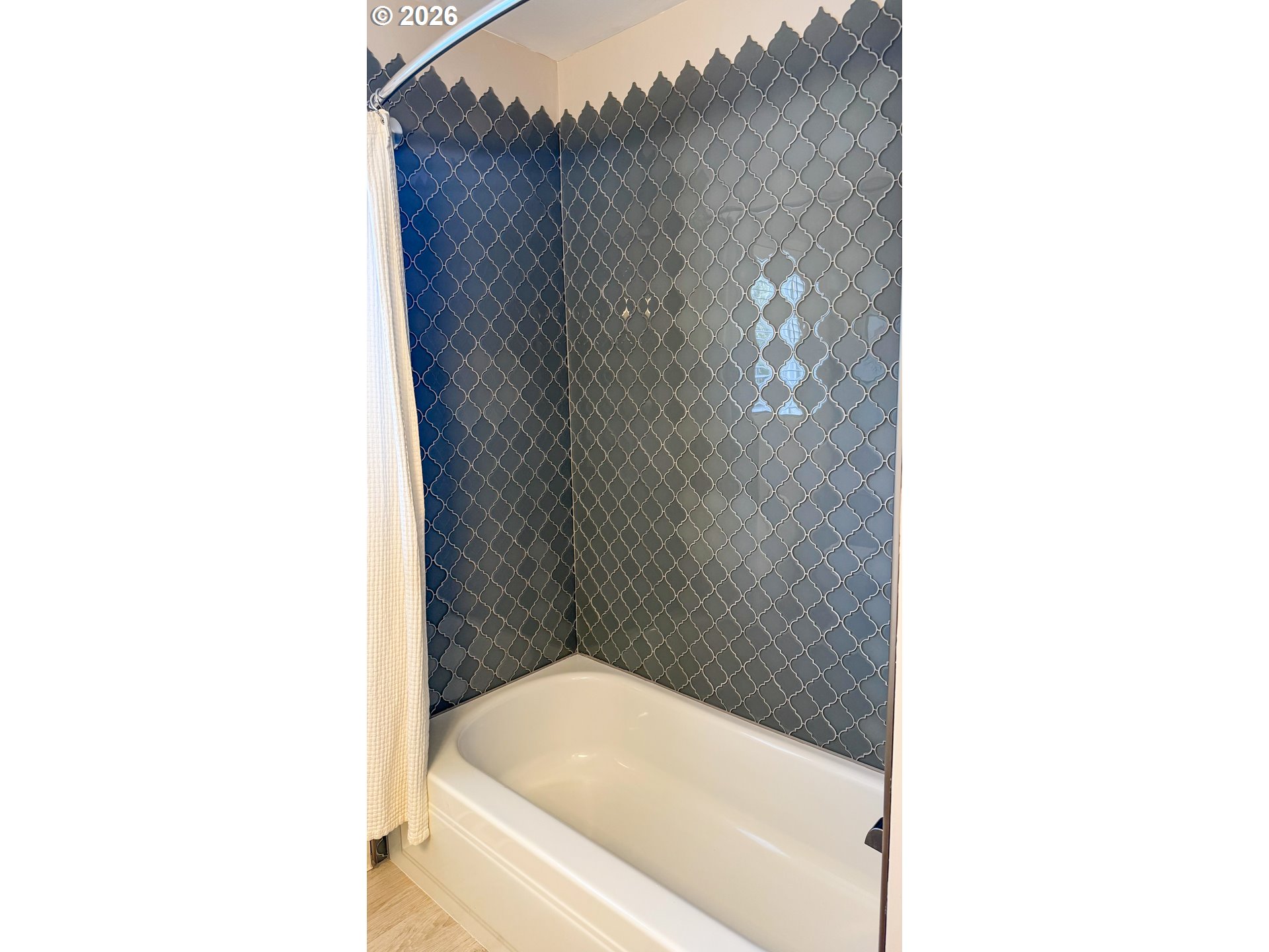 11734 Southeast Idleman Road Happy Valley, OR 97086 - Photo 19 of 48 a bathroom with a shower