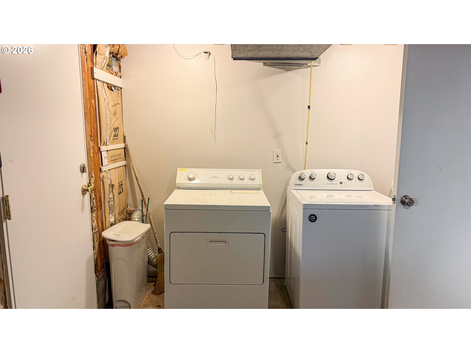 11734 Southeast Idleman Road Happy Valley, OR 97086 - Photo 41 of 48 a bathroom with a sink toilet and a mirror