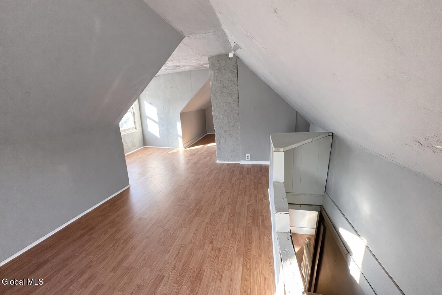 11 Landon Terrace Schenectady, NY 12308 - Photo 24 of 28 Landon 3rd