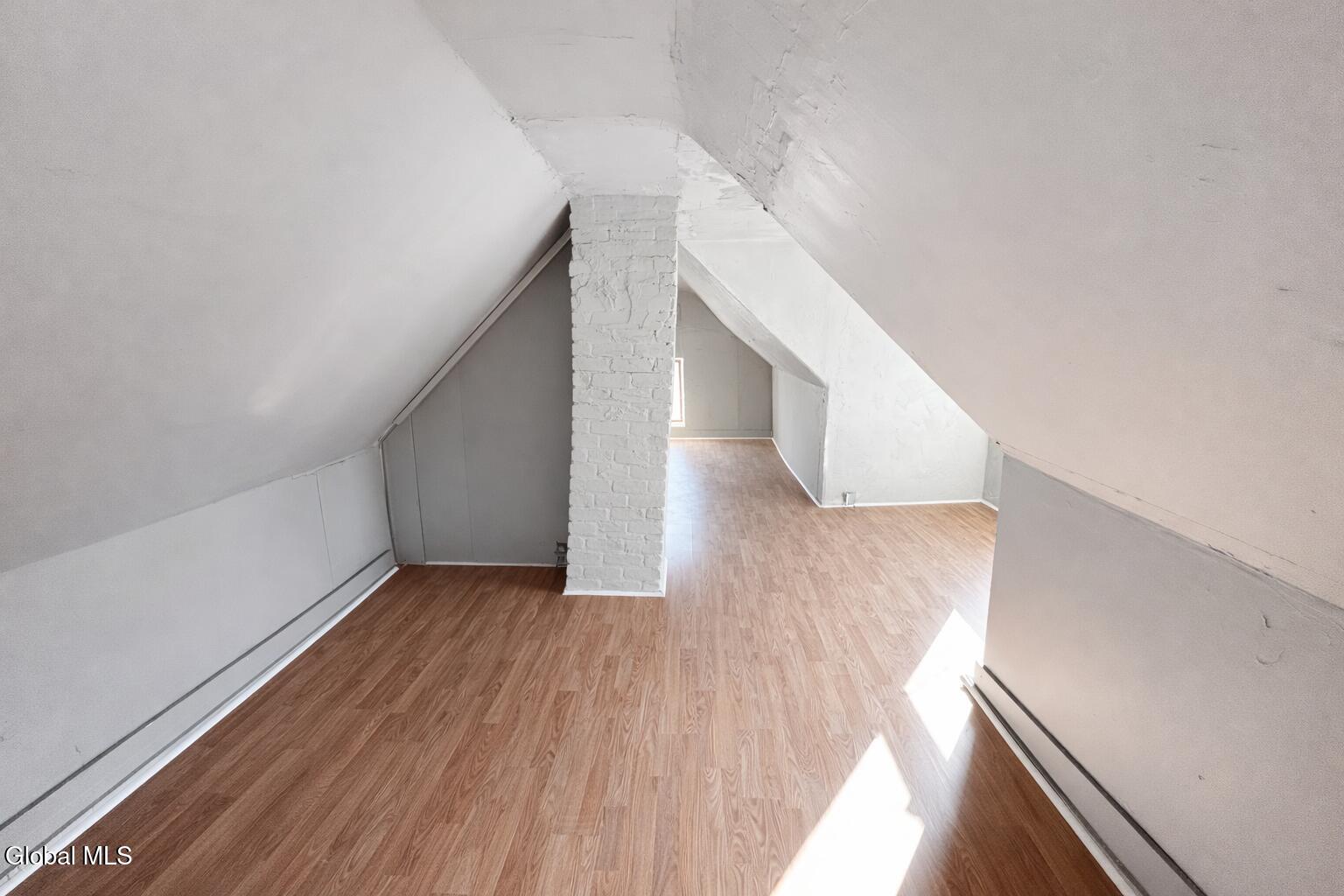 11 Landon Terrace Schenectady, NY 12308 - Photo 27 of 28 LANDON 3RD FL 4