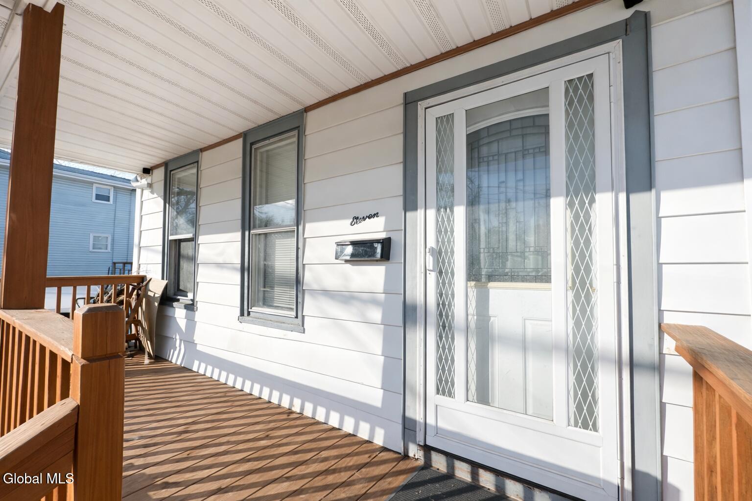 11 Landon Terrace Schenectady, NY 12308 - Photo 3 of 28 front porch