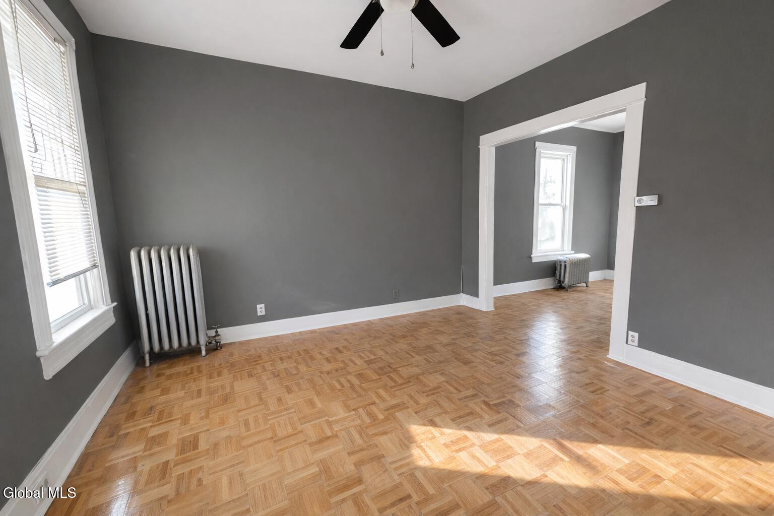 11 Landon Terrace Schenectady, NY 12308 - Photo 5 of 28 livingroom l