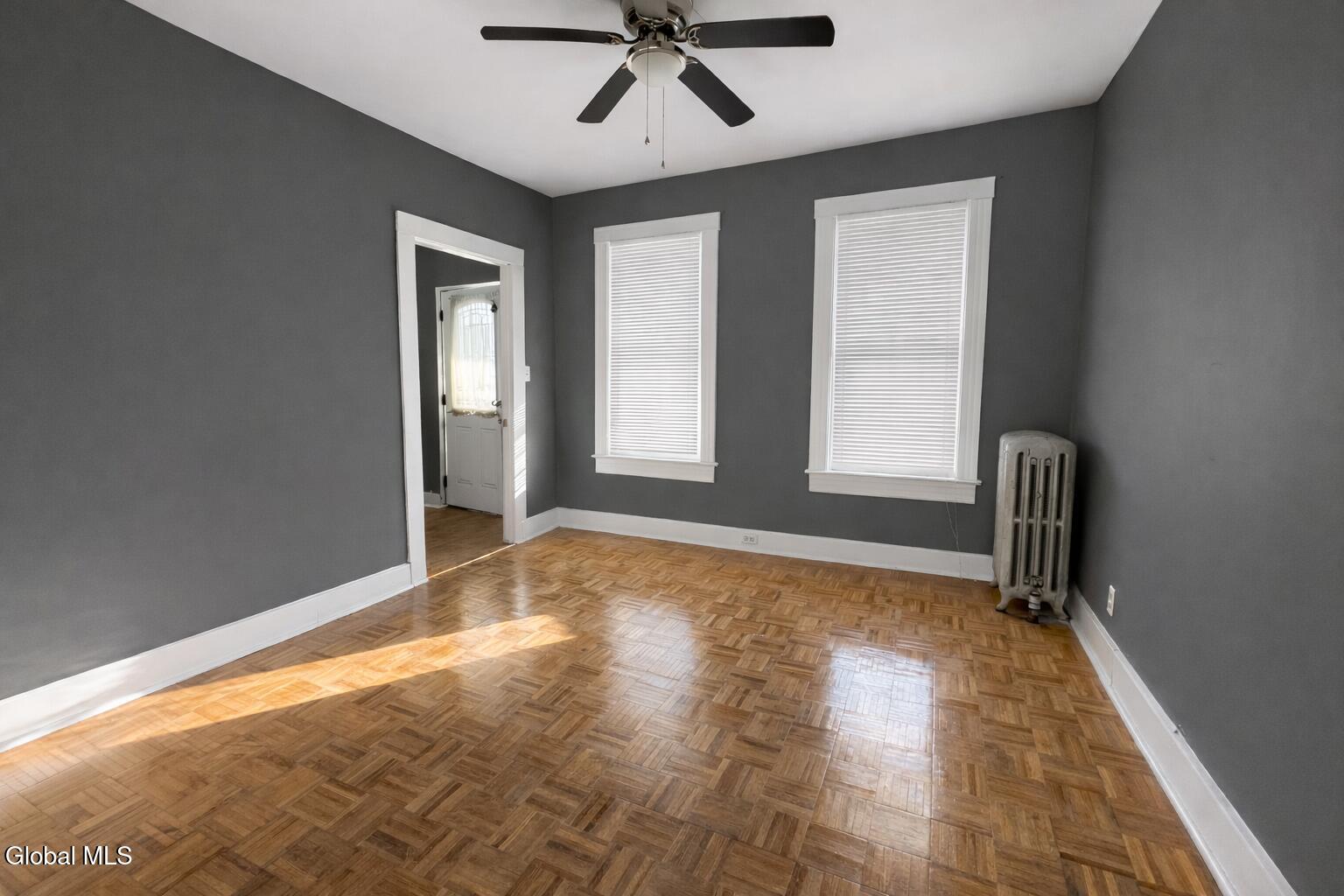 11 Landon Terrace Schenectady, NY 12308 - Photo 6 of 28 livingroom 2 l