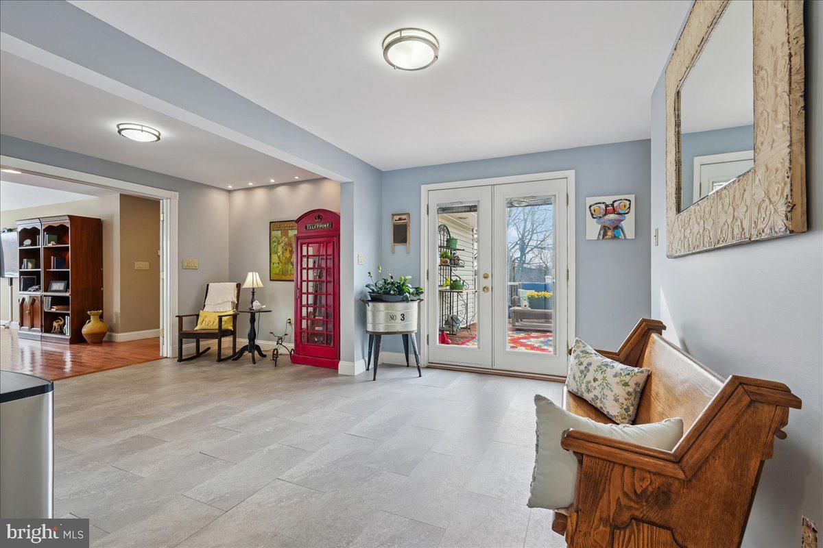 9500 Holsey Road Damascus, MD 20872 - Photo 19 of 76 Interior