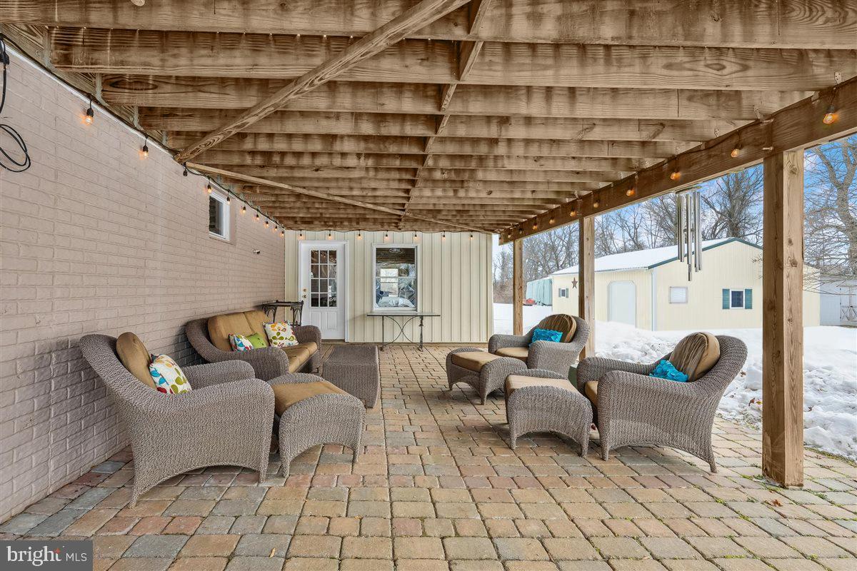 9500 Holsey Road Damascus, MD 20872 - Photo 56 of 76 Private Entrance to Potential Rental Unit