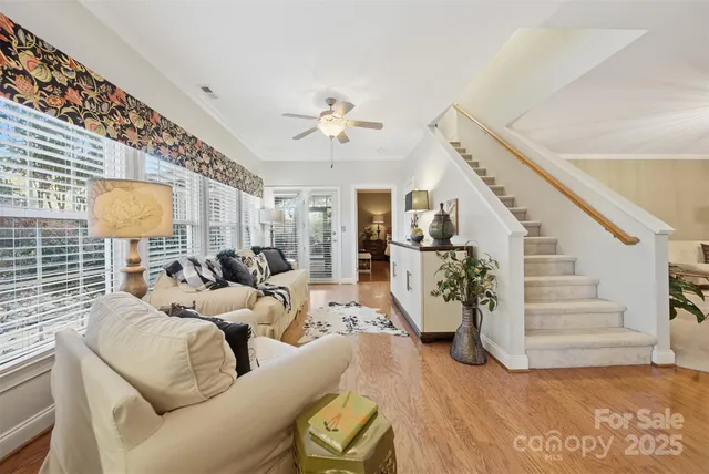 $519,900 | 4410 1st St Drive Northwest, Hickory, NC 28601