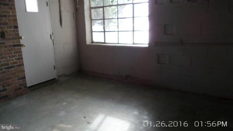 1921 Hillcrest Road Baltimore, MD 21207 - Photo 13 of 14 Interior (General)