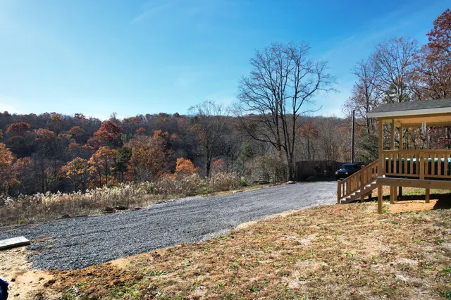 $297,900 | 221 Dandy Road, Signal Mountain, TN 37377