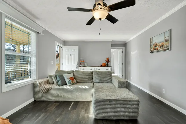 $297,900 | 221 Dandy Road, Signal Mountain, TN 37377