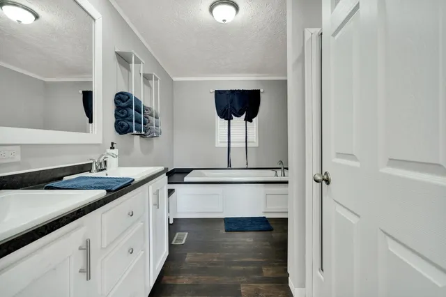 $297,900 | 221 Dandy Road, Signal Mountain, TN 37377