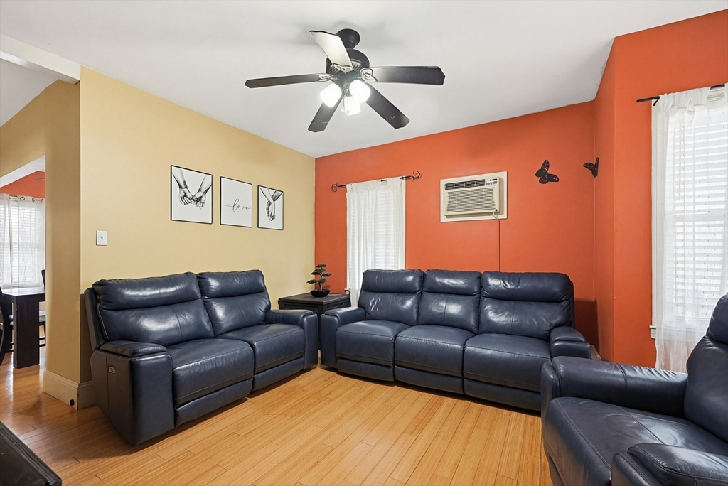 31 Russell Street Fall River, MA 02721 - Photo 3 of 17