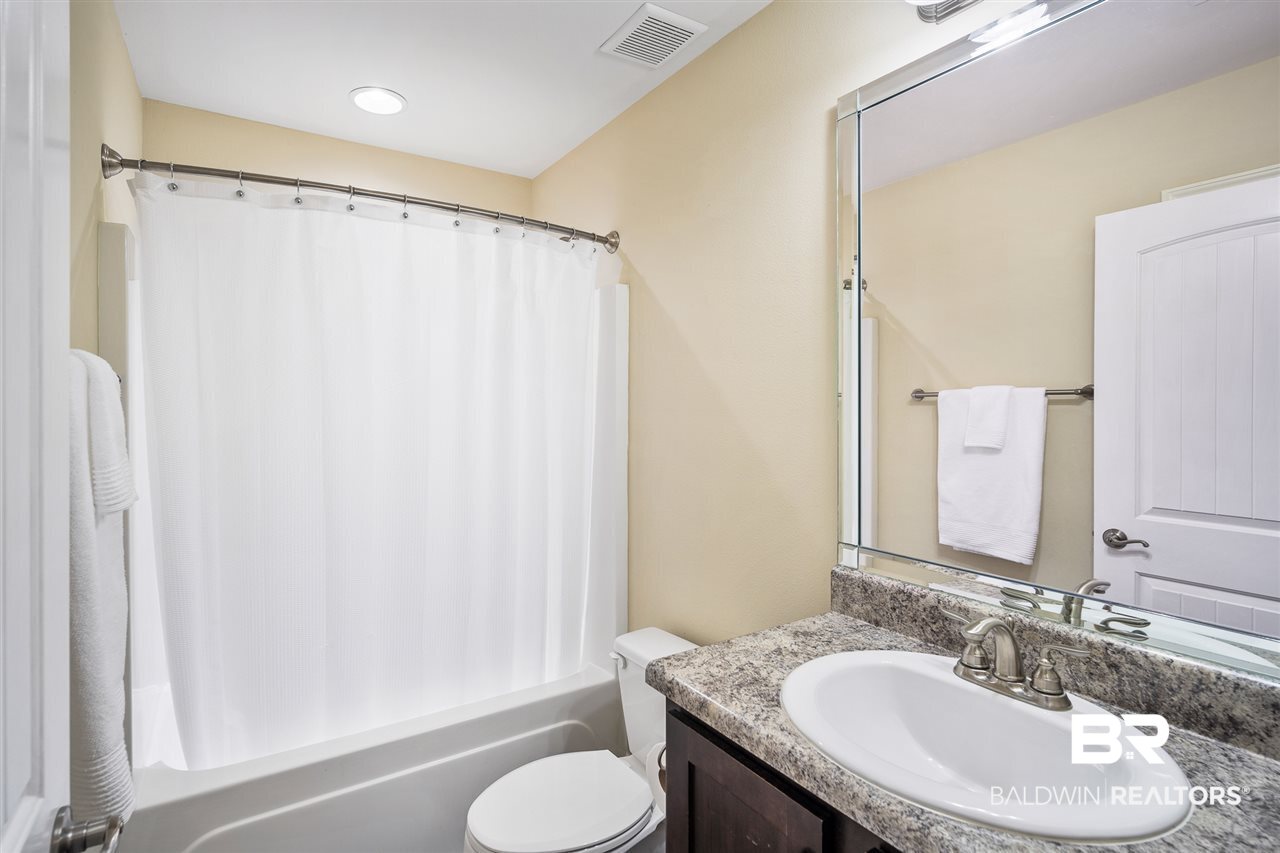 8075 Brookside Lane Daphne, AL 36526 - Photo 15 of 26 Bath 2