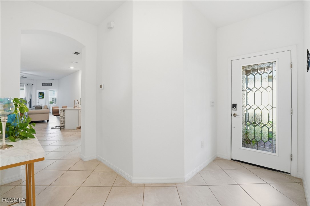 2617 Vine Avenue Naples, FL 34120 - Photo 2 of 27 a view of livingroom with furniture