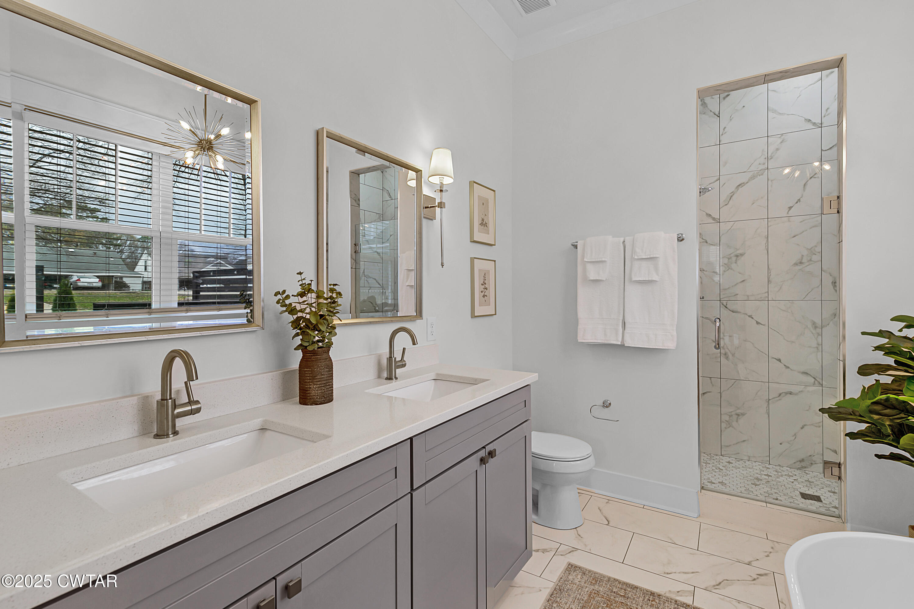 249 Morgan Street Jackson, TN 38301 - Photo 4 of 20 IMG_0368