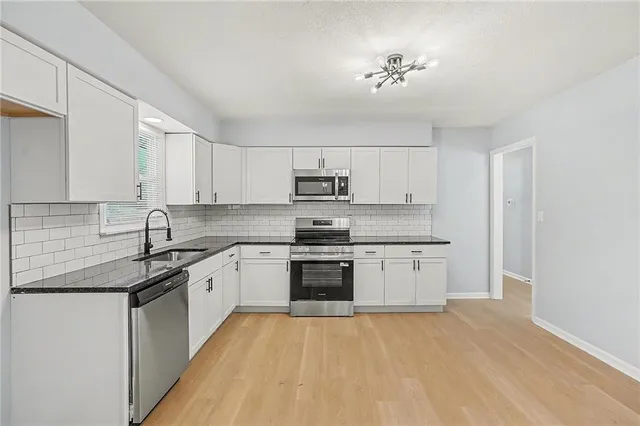 $275,000 | 2100 Randolph Street, Leavenworth, KS 66048