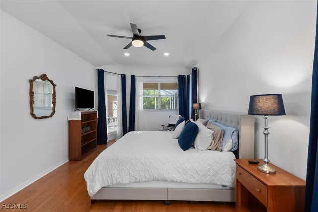 $939,000 | 1059 Briarwood Boulevard, Naples, FL 34104