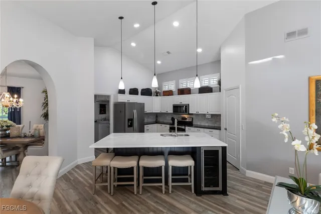 $939,000 | 1059 Briarwood Boulevard, Naples, FL 34104