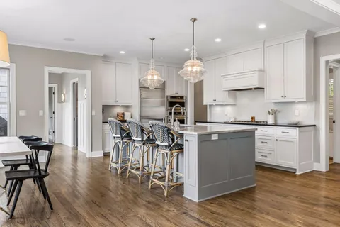 $2,695,000 | 5116 Skyline Drive, Edina, MN 55436