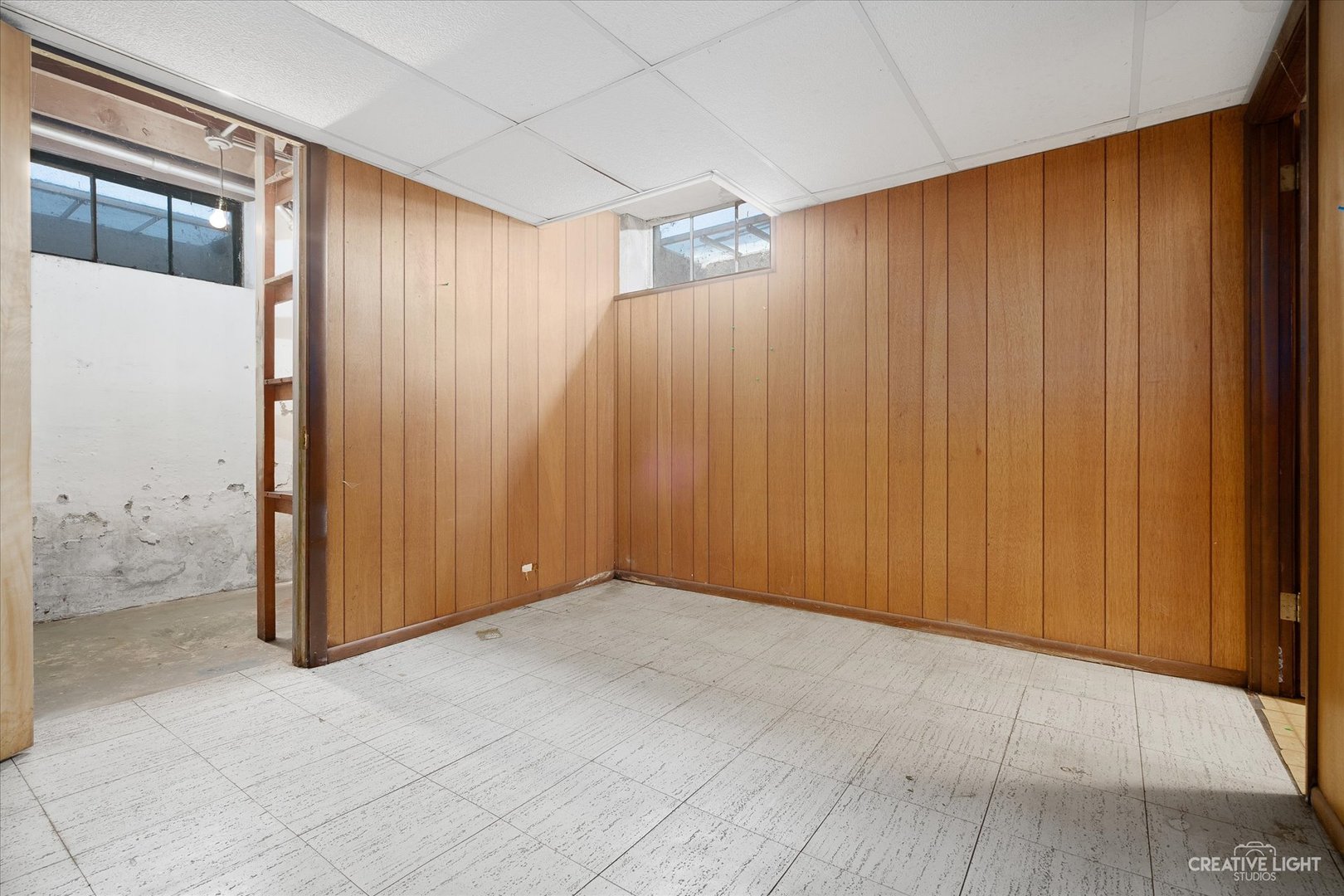 1125 Cedar Avenue Elgin, IL 60120 - Photo 20 of 29 a view of an empty room with wooden floor