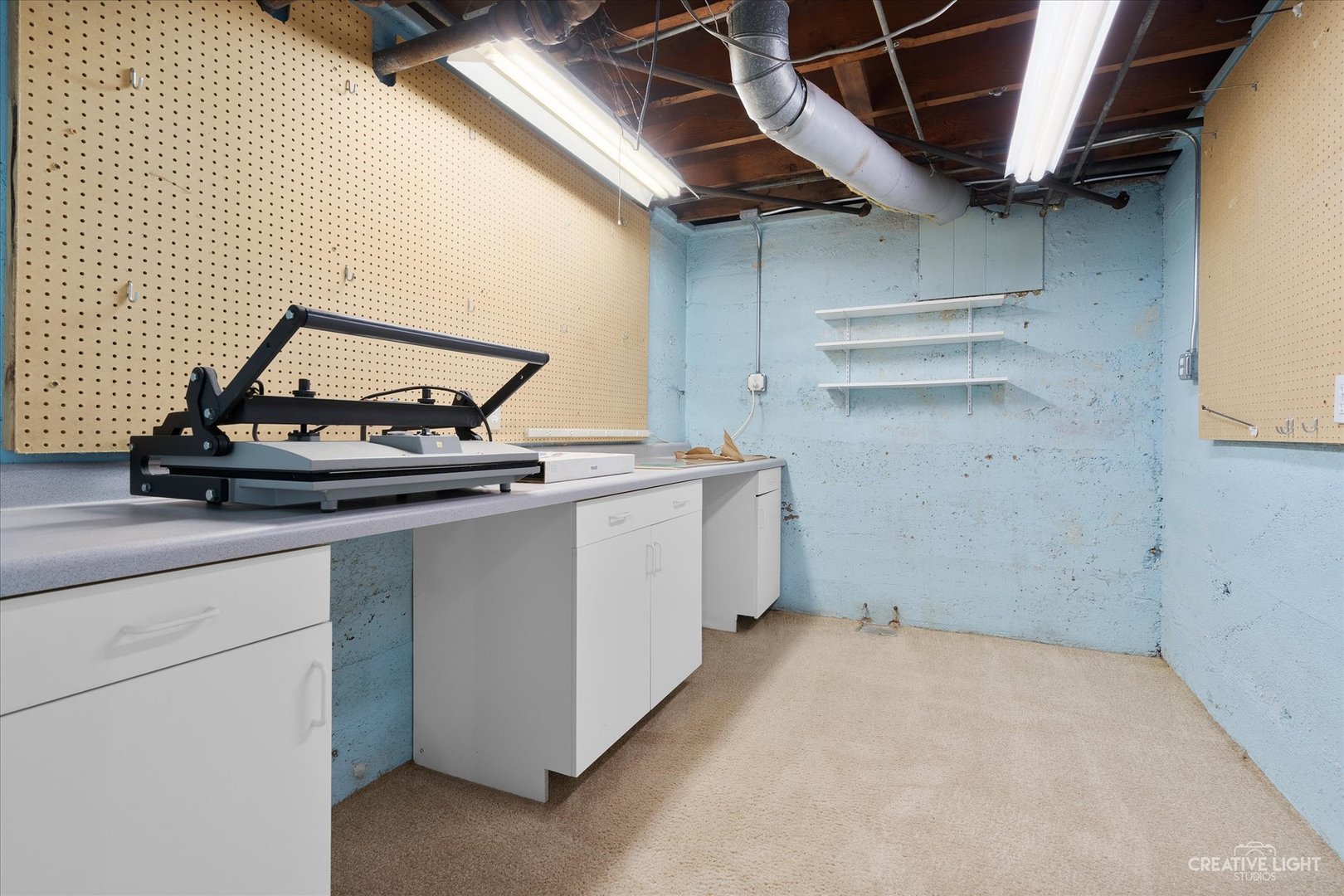 1125 Cedar Avenue Elgin, IL 60120 - Photo 24 of 29 a utility room with dryer and washer