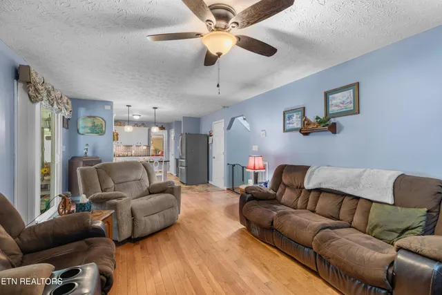 $525,000 | 2895 Looney Road, Parrottsville, TN 37843