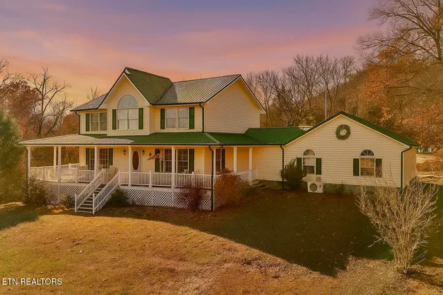 $525,000 | 2895 Looney Road, Parrottsville, TN 37843