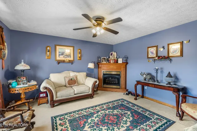 $525,000 | 2895 Looney Road, Parrottsville, TN 37843