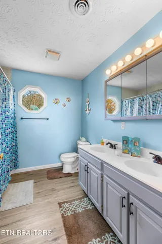 $525,000 | 2895 Looney Road, Parrottsville, TN 37843