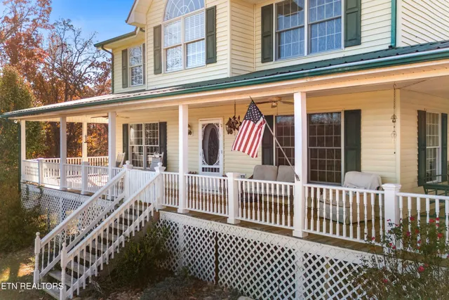 $525,000 | 2895 Looney Road, Parrottsville, TN 37843