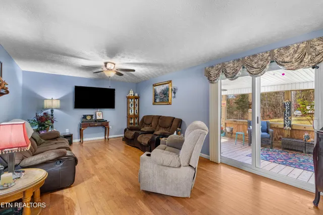 $525,000 | 2895 Looney Road, Parrottsville, TN 37843